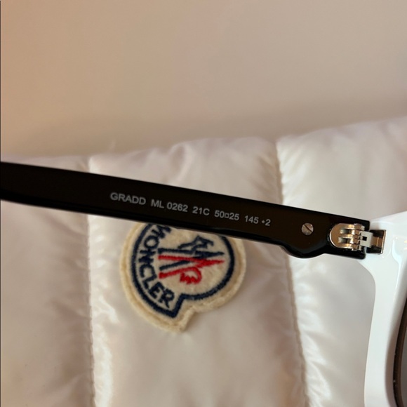 White Sunglasses with Case - Picture 5 of 7